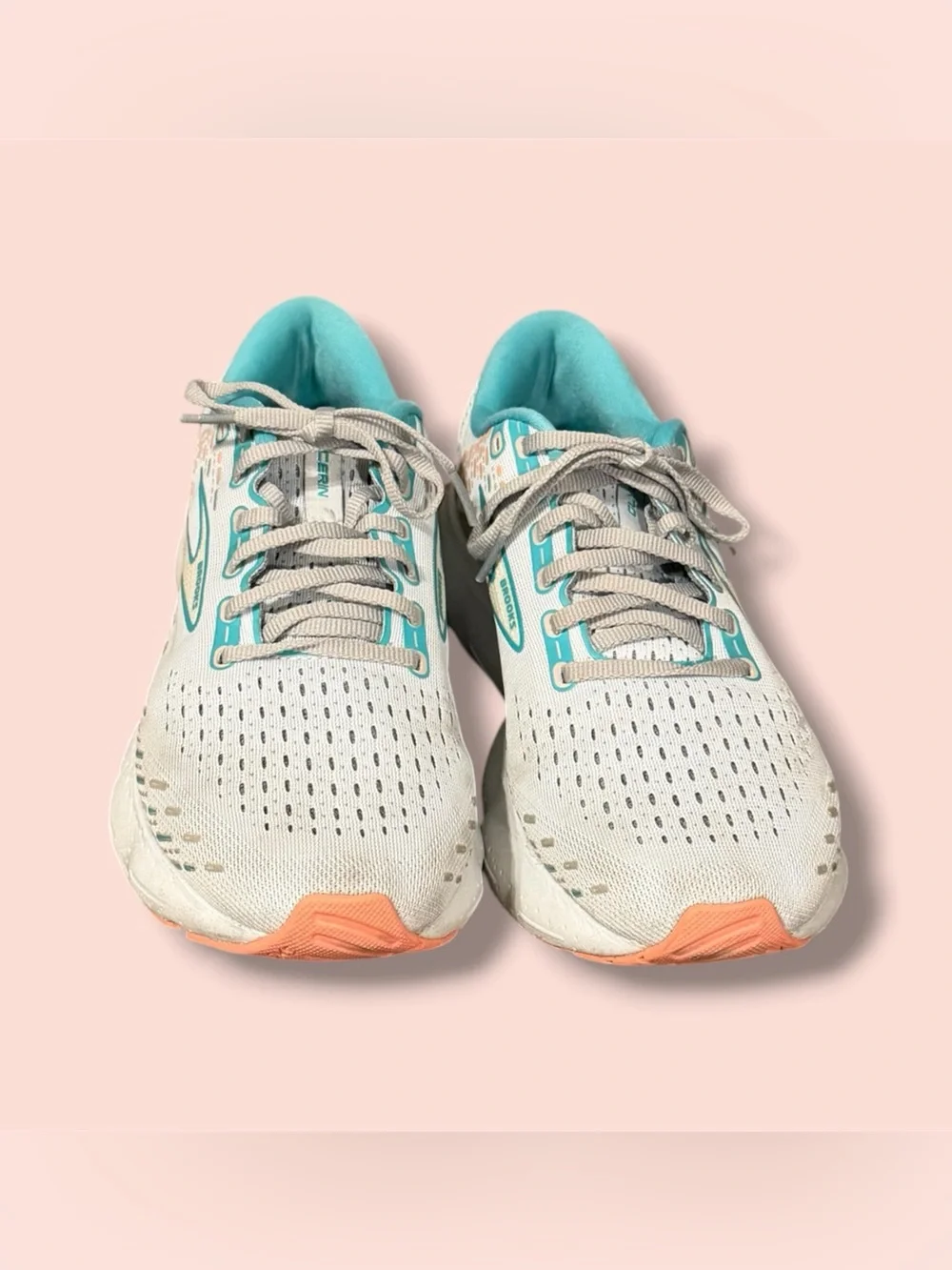 Women’s Brooks Glycerin shoes size 10 wide
